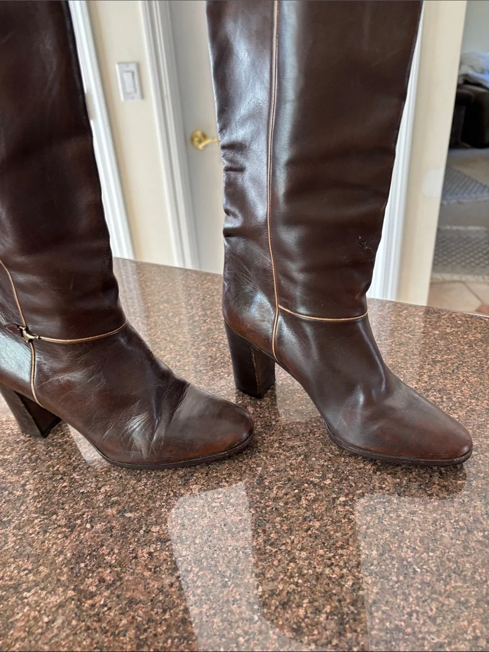 Gucci Ladies dark brown 70’s Horsebit Stacked Heel Boots-7-VINTAGE - Picture 4 of 15